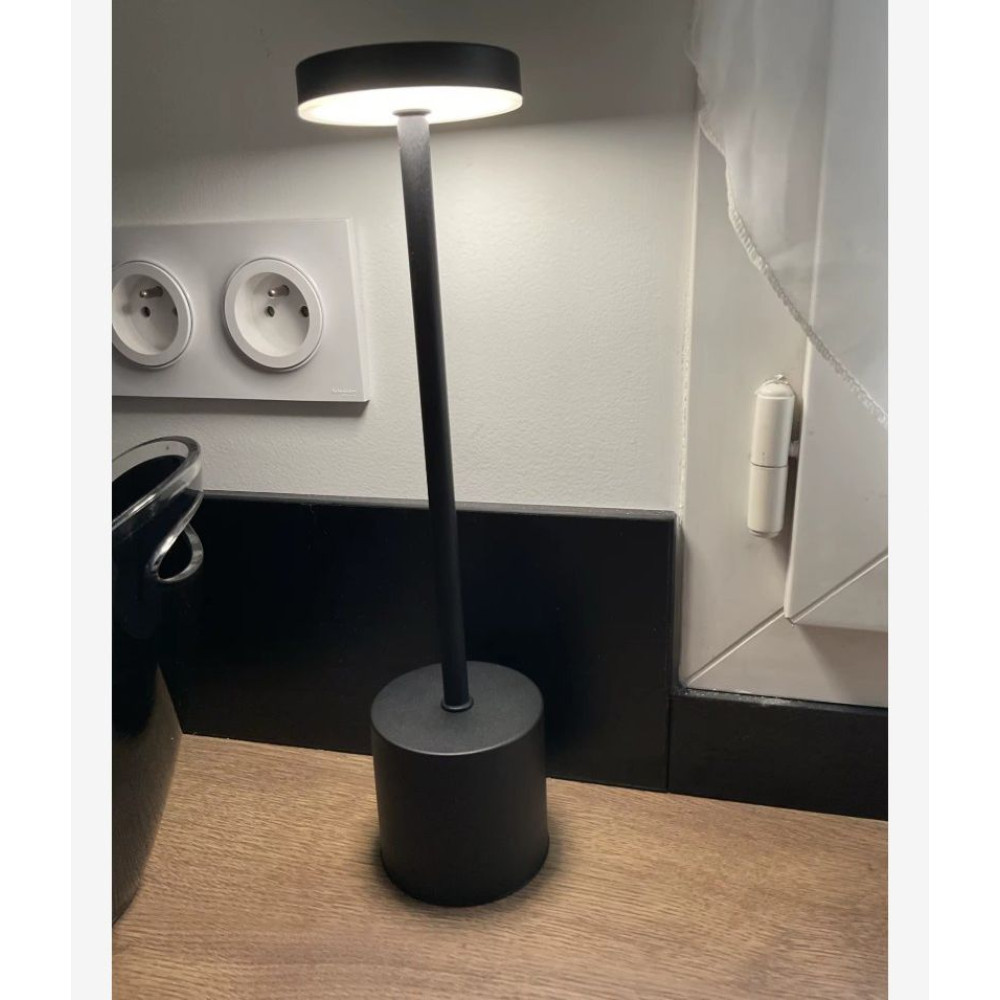 Акумуляторна Настільна лампа LedLine circle black