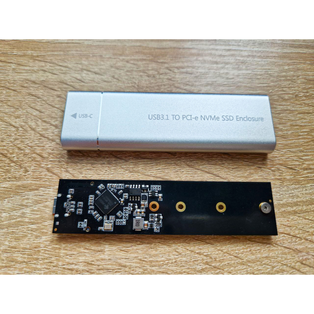 Внешний карман Type-C m.2 NVME pcie SSD USB 3.0 M-Key NVMe-C01