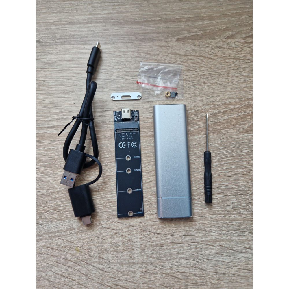 Внешний карман Type-C m.2 NVME pcie SSD USB 3.0 M-Key NVMe-C01